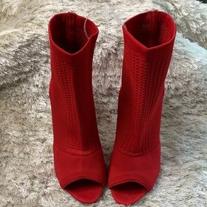 Nicole Miller Red Knitty Peep Toe Ankle Boot 8